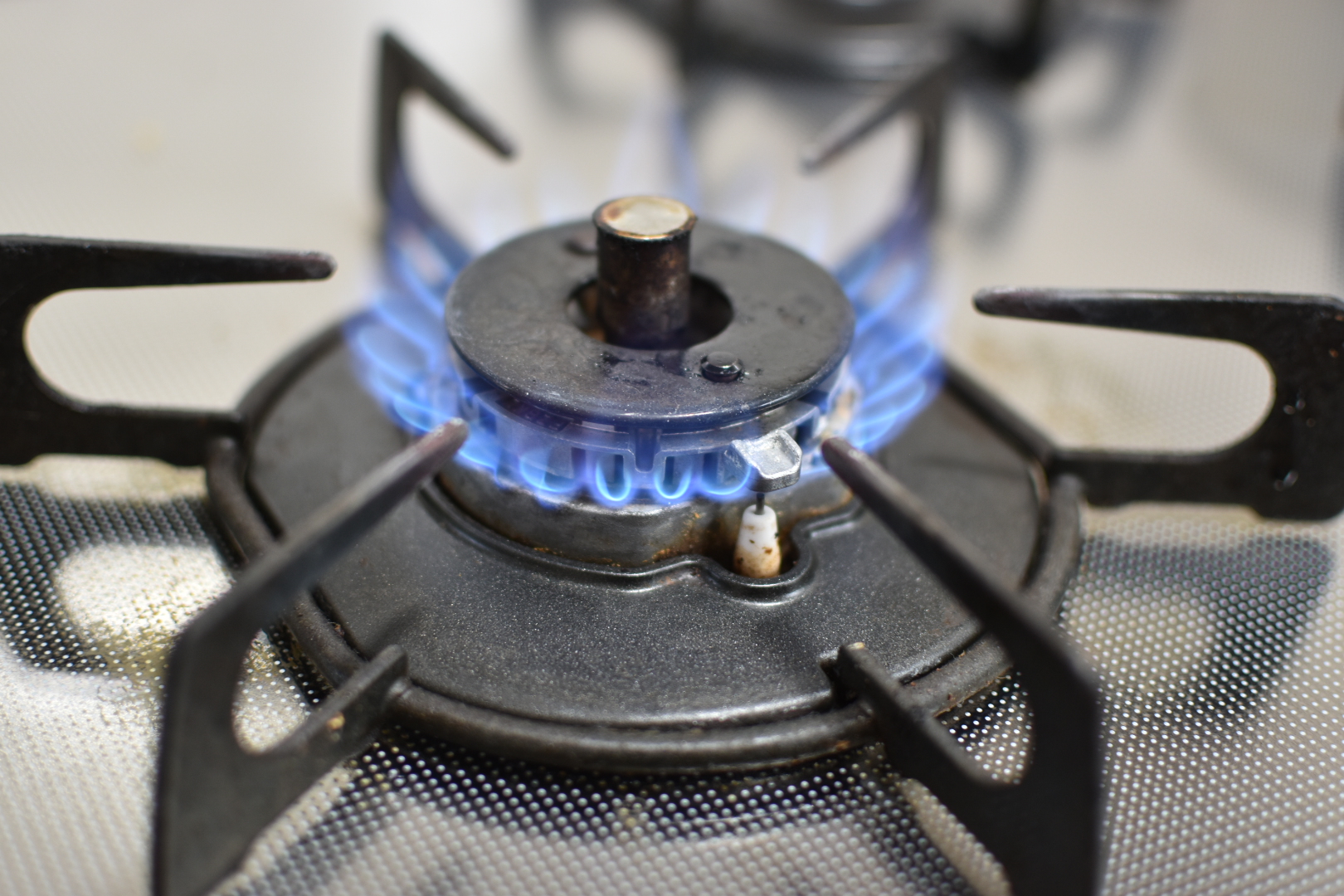 なぜ札幌のプロパンガスは高いのか？